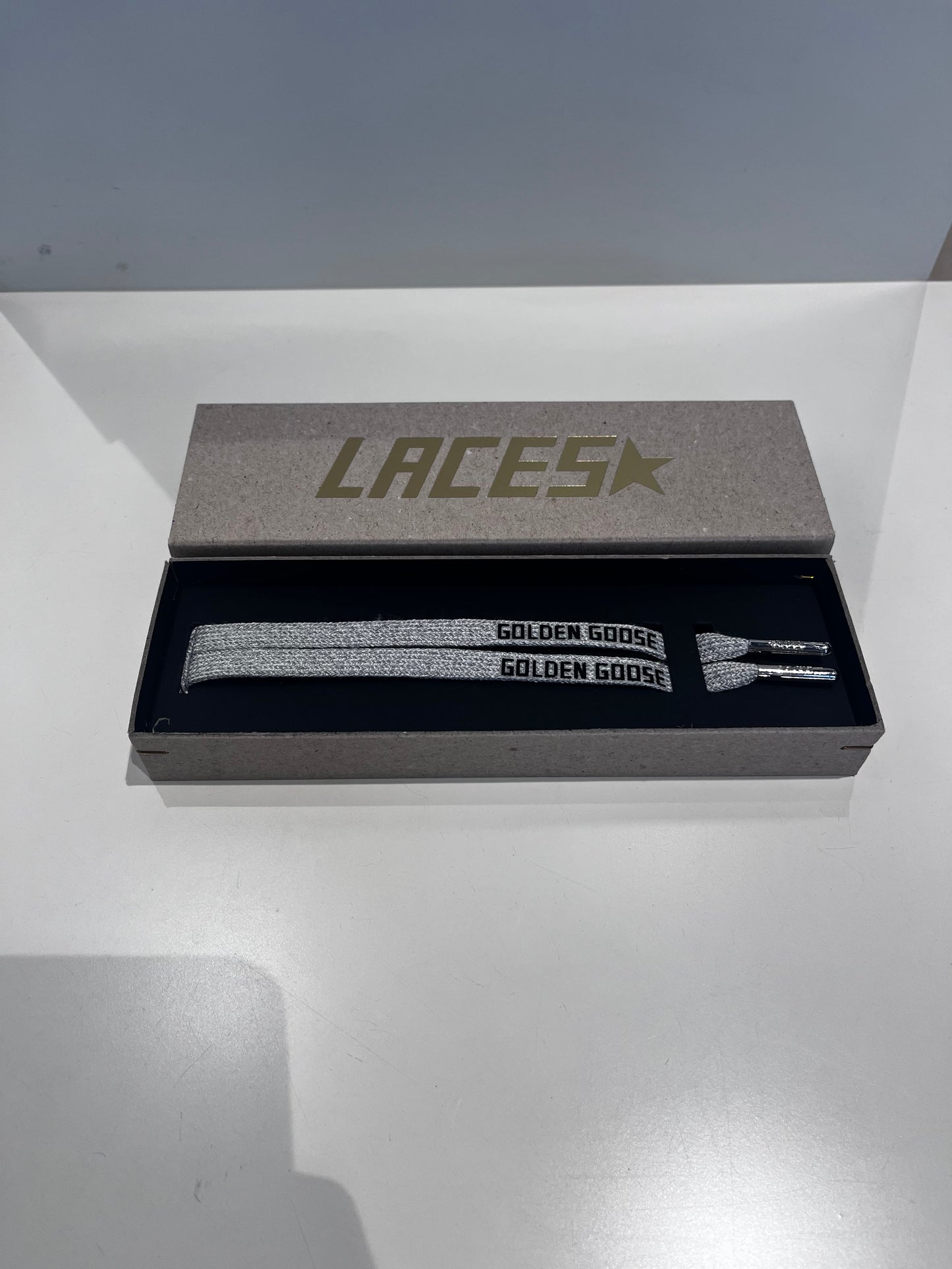 GOLDEN GOOSE laces ice/black/silver