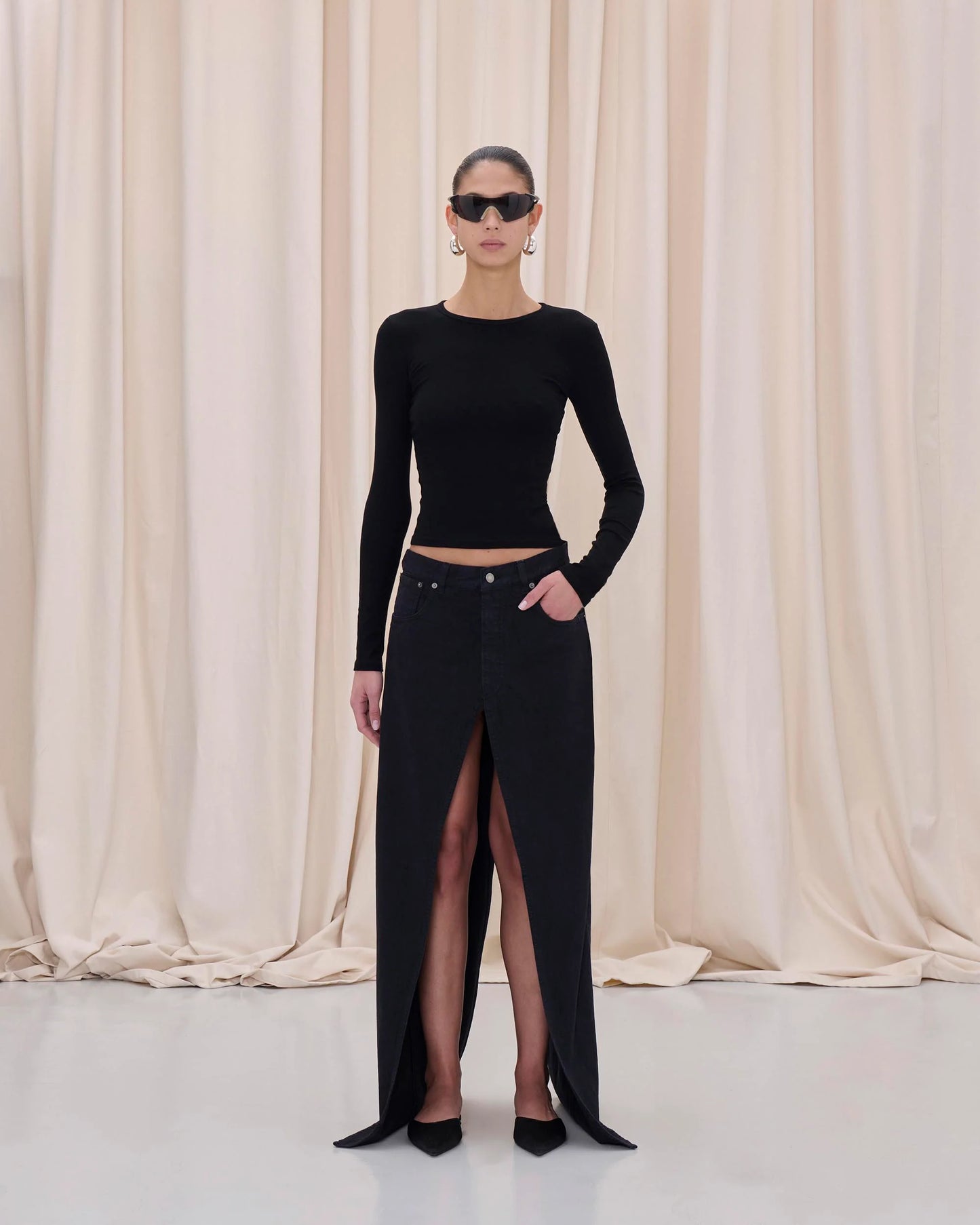 HAIKURE GANNA bull black skirt