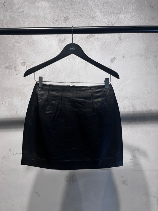 REMAIN mini half zip skirt black