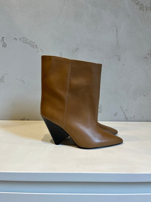 ISABEL MARANT MIYAKO boots havana