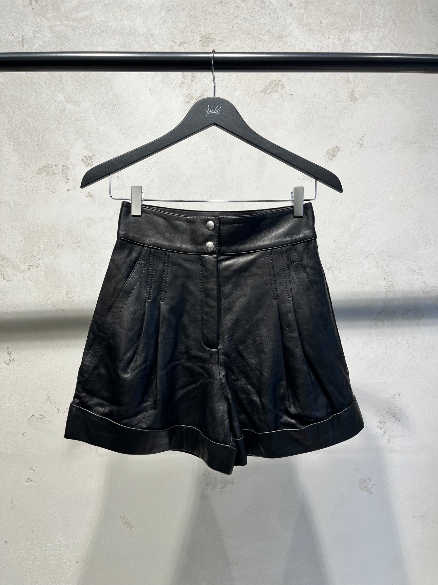 IRO GOMO leather shorts black